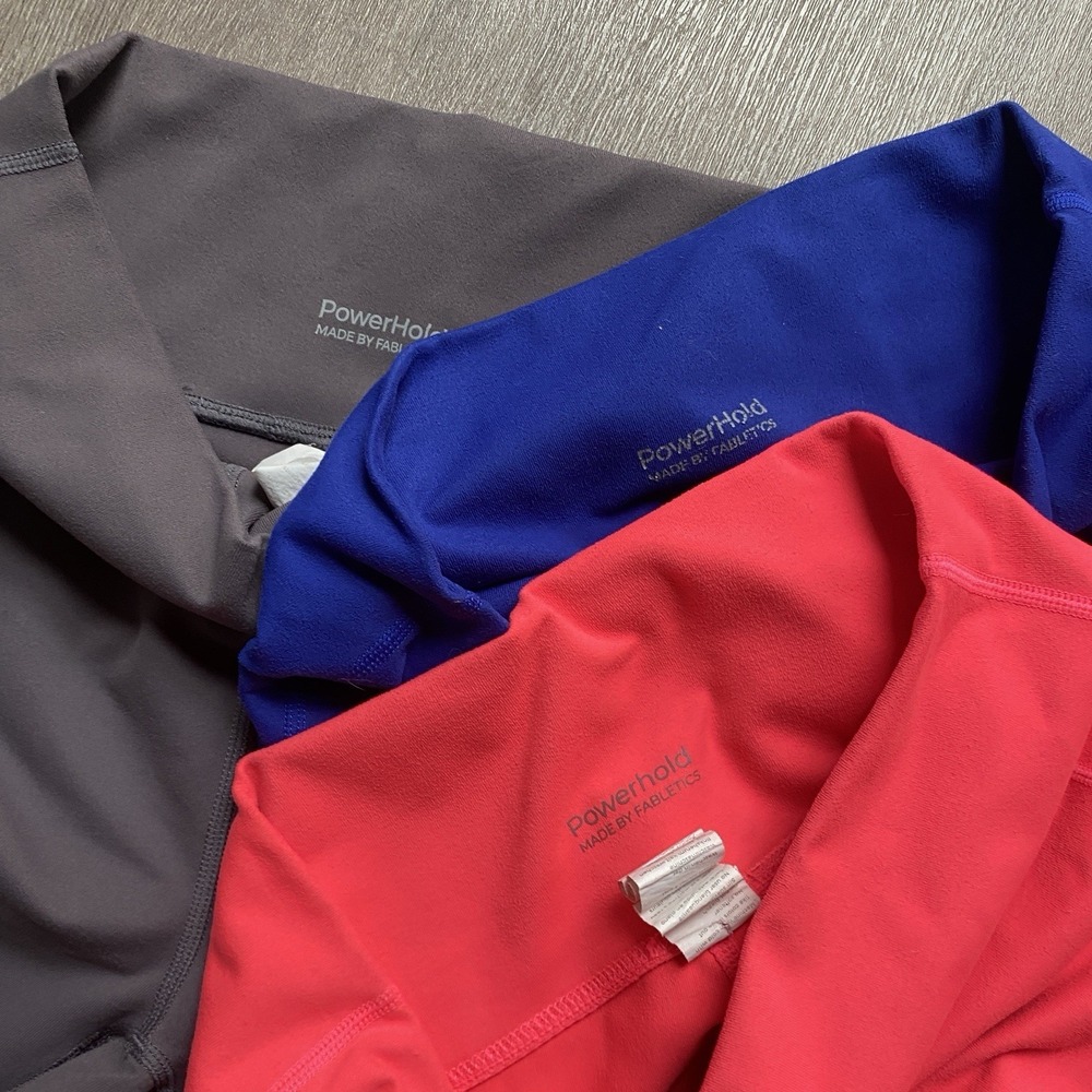 Fabletics Small Mila High Waisted Capri Leggings With Mesh Pockets Bundle 1476 - Picture 5 of 6